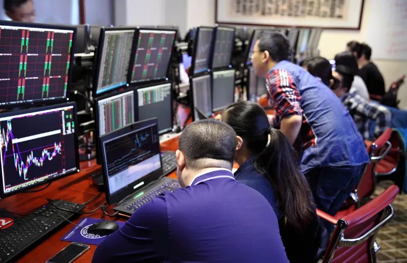 丁磊看衰会计和金融专业，你觉得会计金融专业会没落吗？