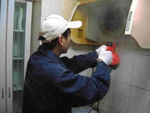 用什么清洗油烟机