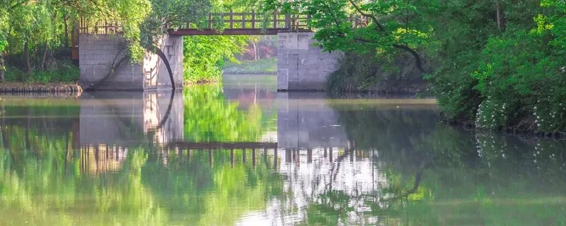 大明湖畔位于哪个省 大明湖畔是哪里哪个省