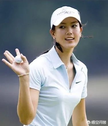 火箭VS勇士G3，为什么高尔夫球小魔女魏圣美会到火箭主场加油助威？