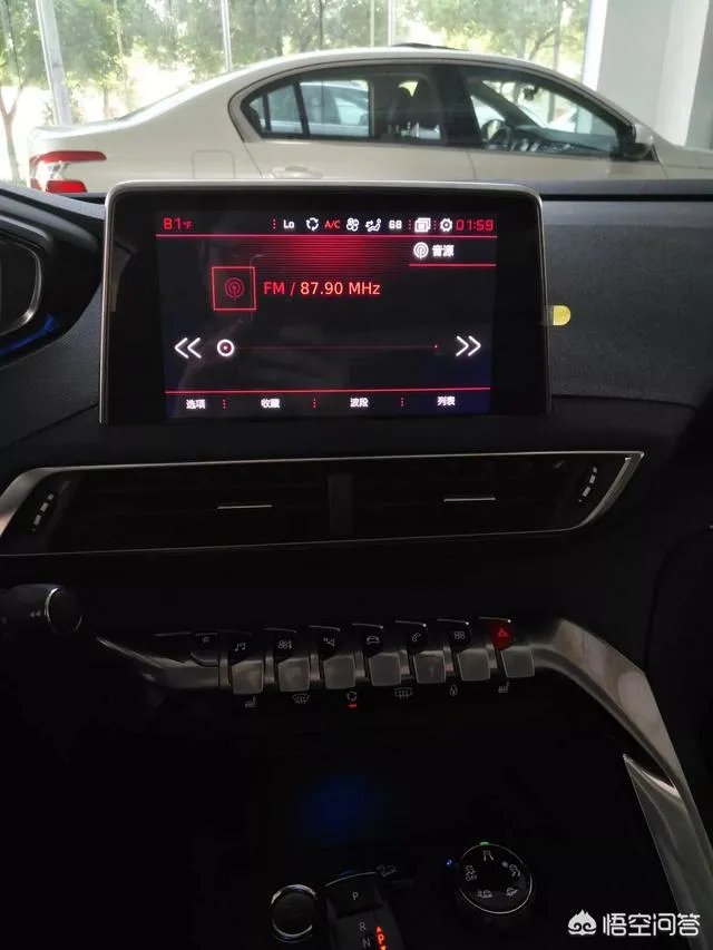东风标志4008和5008售价相当，二者谁好些？