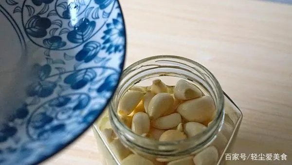 怎样做腊八蒜?