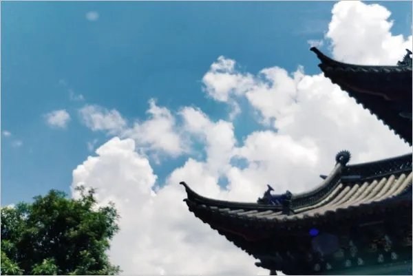 蓝天白云好心情的短语有什么?