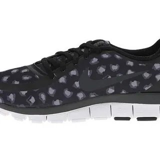 赤足鞋价格