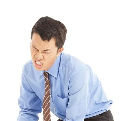 上厕所小便有血是怎么回事