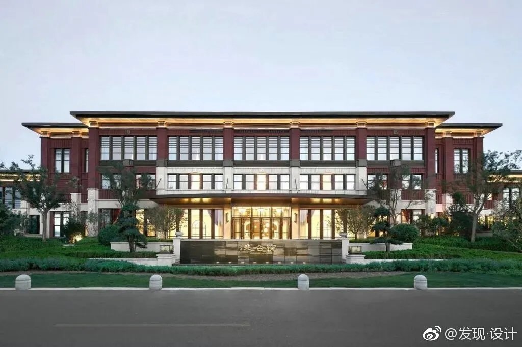 高清全案图片在天津天房光合谷展售中心的设计中,设计师用当...