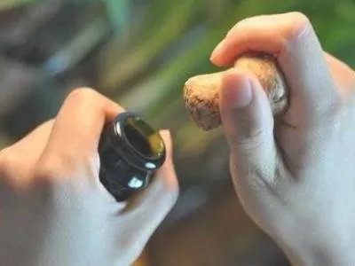 气泡酒怎么开