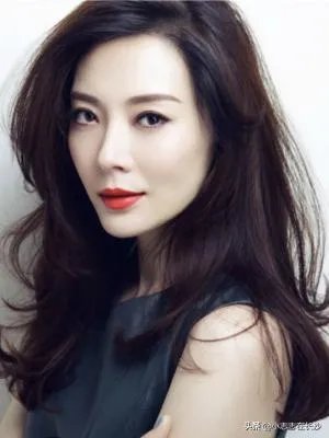 你熟悉演员陈数吗,为什么说她柔中带刚,饰演的角色都很强势霸气?