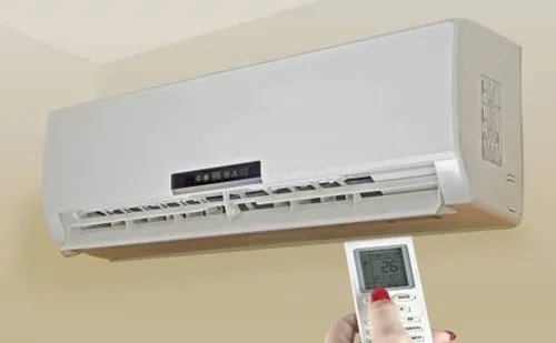 空调会自动关机怎么回事