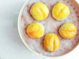 莲蓉包