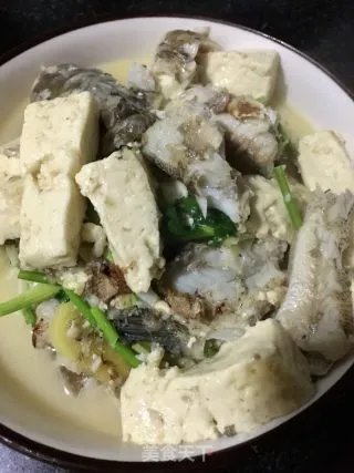 海鲶鱼炖豆腐