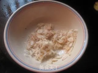 西葫芦虾皮炒蘑菇