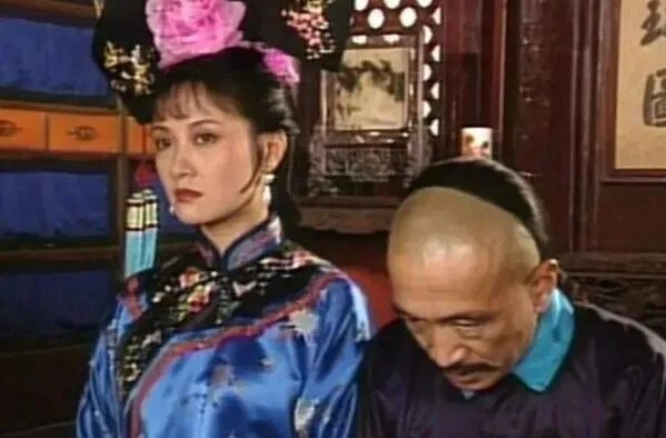中国十大经典古装喜剧 《武林外传》第一,《宰相刘罗锅》上榜