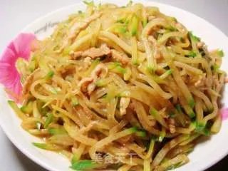 清清爽爽——萝卜丝炒肉