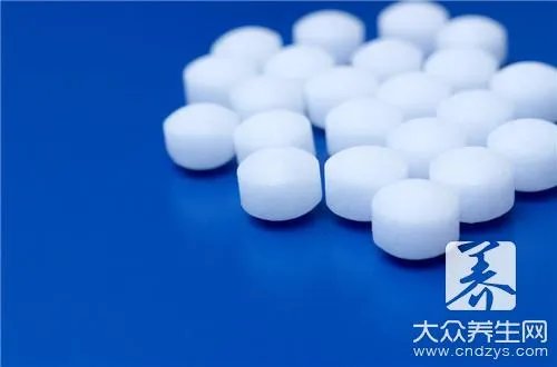 樟脑球有毒吗