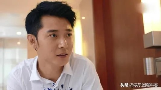 张丹峰为什么还跟毕滢有联系?