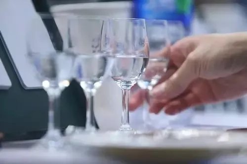 新郎酒价格是多少 如何辨别郎酒真假