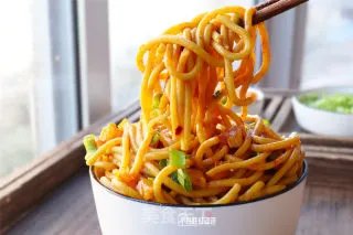 热干面
