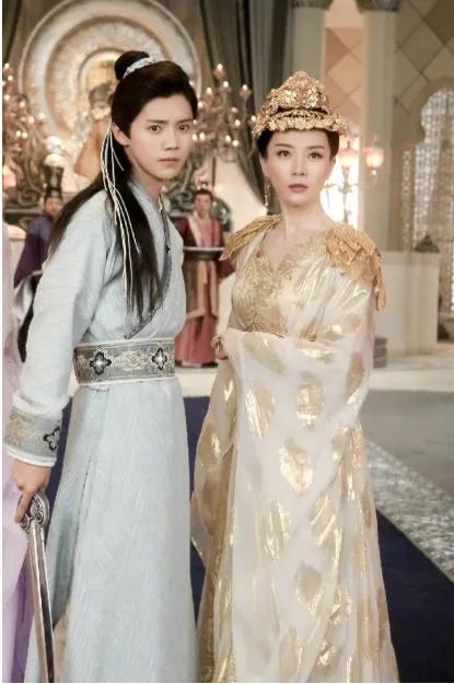 你熟悉演员陈数吗,为什么说她柔中带刚,饰演的角色都很强势霸气?