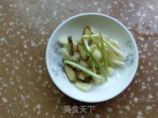 梭子蟹炒年糕
