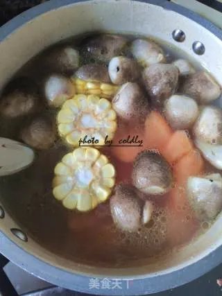 怎么做白斩鸡嫩滑多汁?