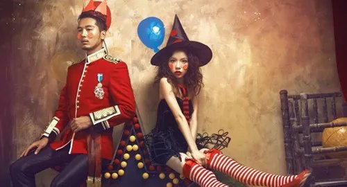 怎么拍搞笑结婚照 拍搞笑结婚照的方法