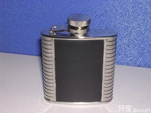 生活常识：不锈钢酒壶能装什么酒