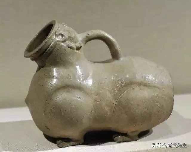 明明是人用的,为什么叫马桶?