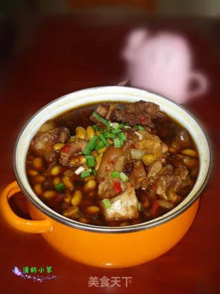 猪脚炖黄豆