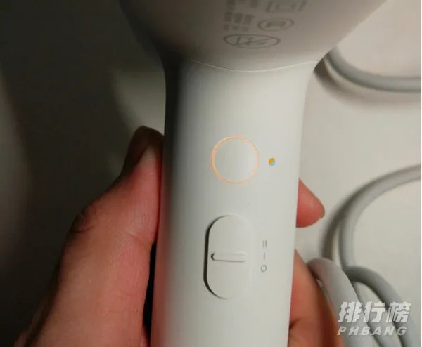 素士吹风机和小米吹风机哪个更好_素士吹风机好还是小米的好