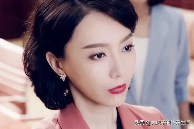 你熟悉演员陈数吗,为什么说她柔中带刚,饰演的角色都很强势霸气?