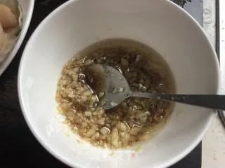 蒜蓉蒸扇贝