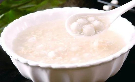 米酒汤圆的做法