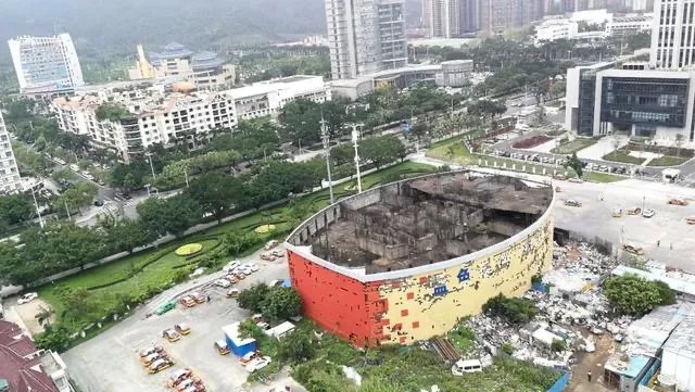 烂尾24年的巨人大厦迎来新主人,它的新主人是什么来头?
