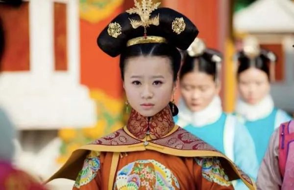 博尔济吉特·孟古青的介绍