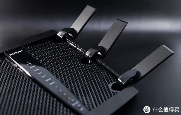 网件曾经的旗舰----R8000开箱及简单使用感受(多图,流量党慎入)