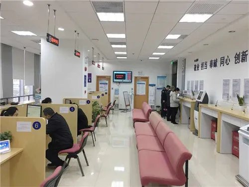 上海公积金可以在老家买房吗