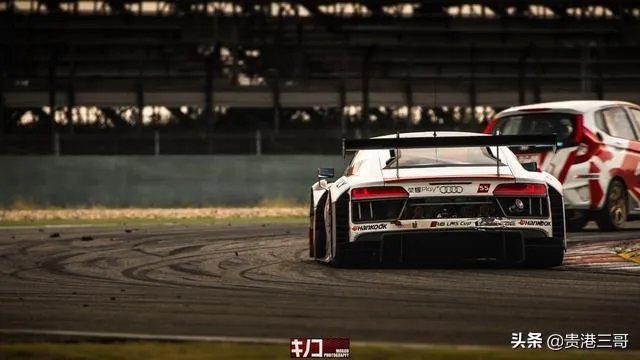 F1赛车和超级跑车,哪个更快?为什么?