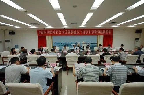 李洪波的介绍