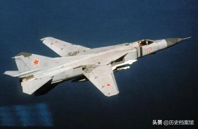 米格23这飞机到底什么水平,按照苏联人分法和米格21不是一代的啊。和F15这种区别到底在哪里?