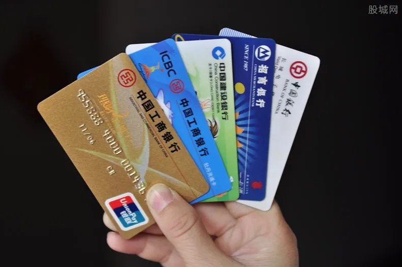 民生银行信用卡怎么样 额度一般有多少？
