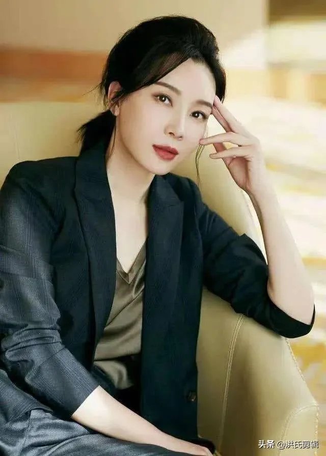 你熟悉演员陈数吗,为什么说她柔中带刚,饰演的角色都很强势霸气?