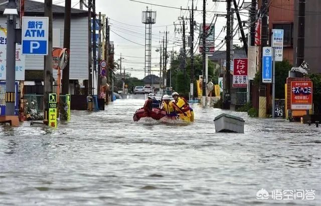 为什么日本一场暴雨后死亡人数达到了200多人?