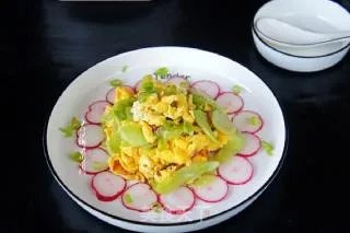 黄瓜炒鸡蛋